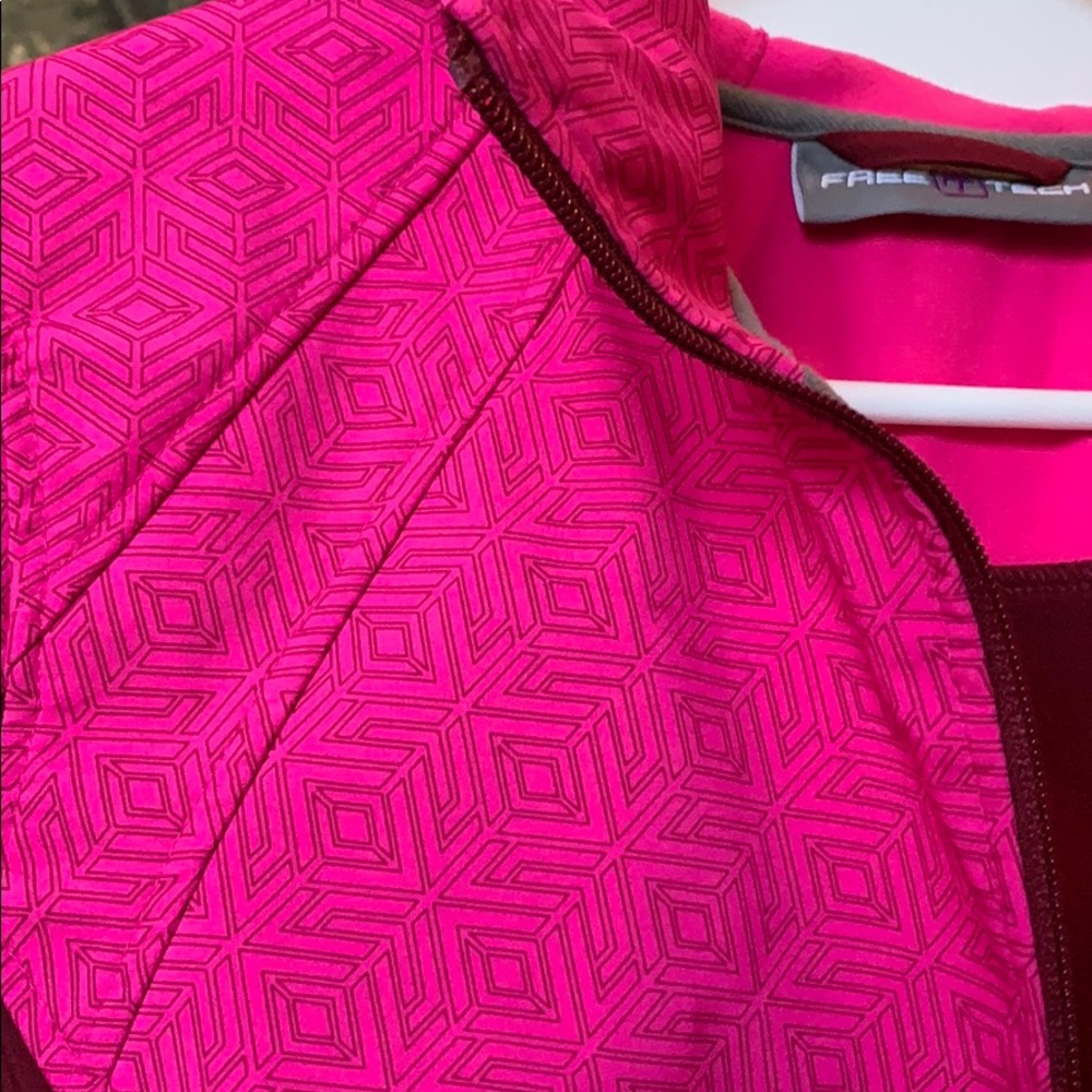 Jacket - Picture 5 of 5